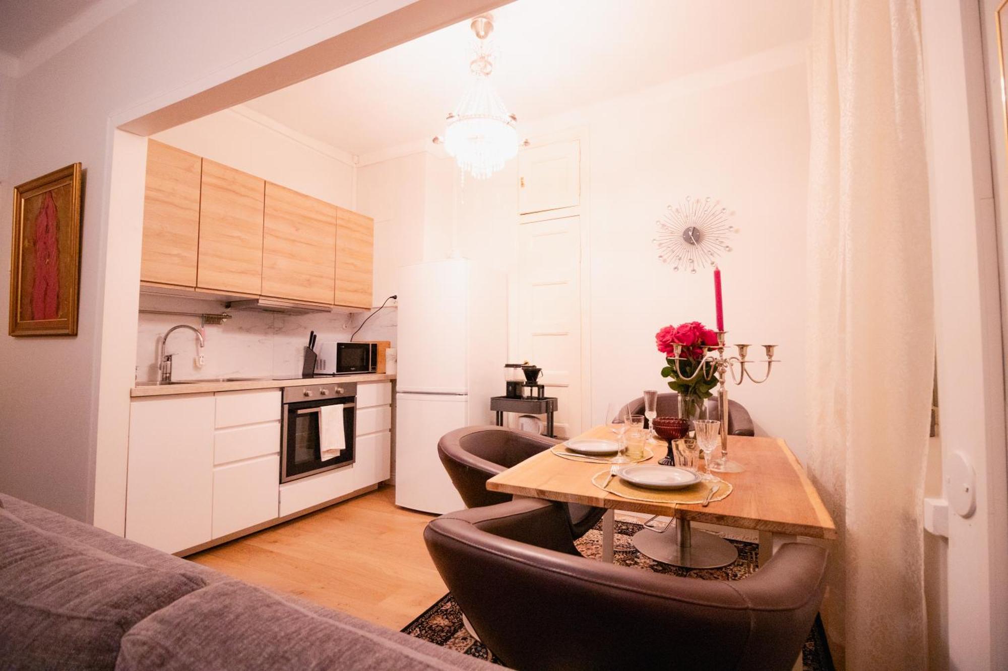 Lovely Flat In The Heart Of Хельсинки Экстерьер фото