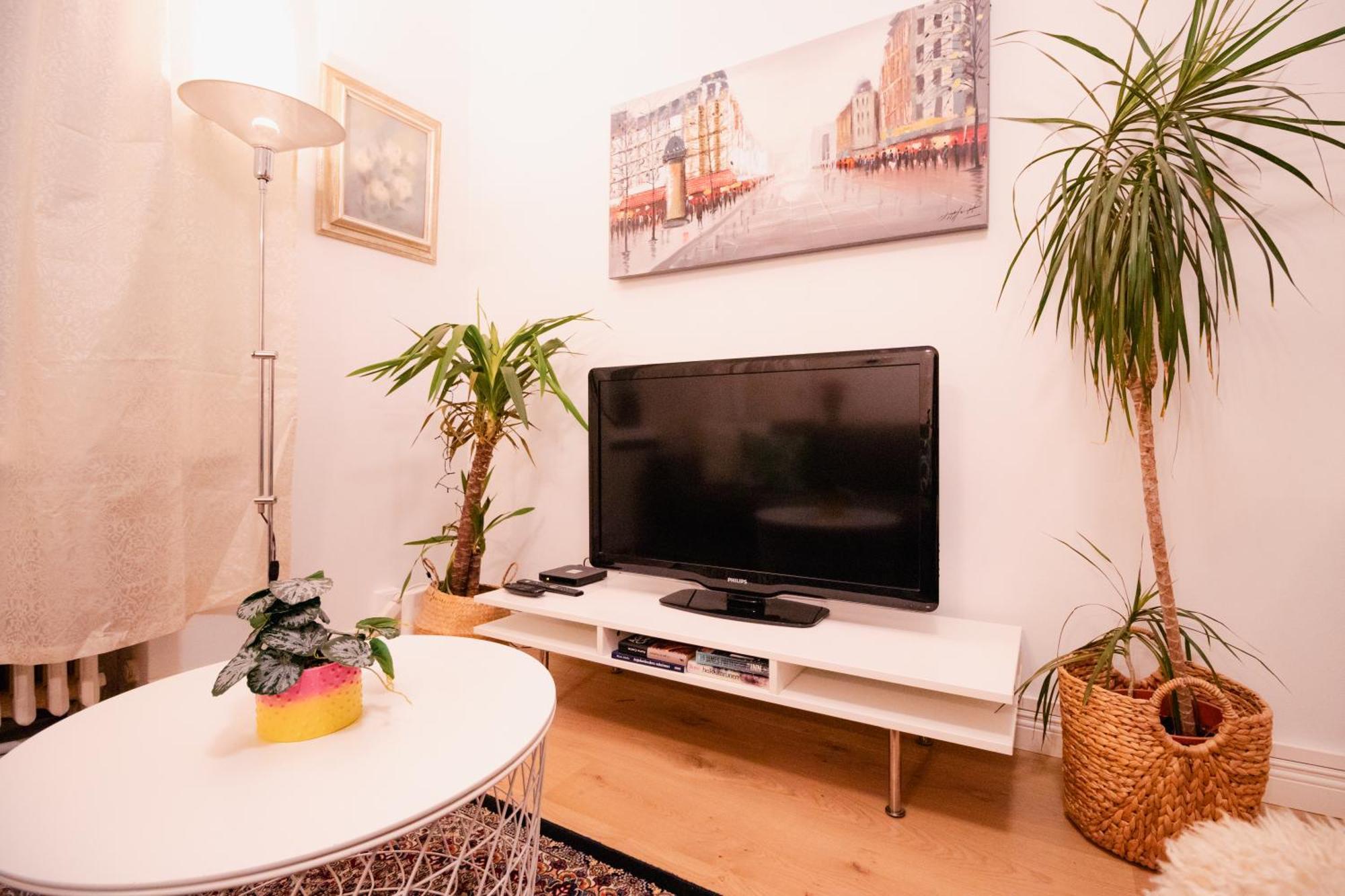 Lovely Flat In The Heart Of Хельсинки Экстерьер фото