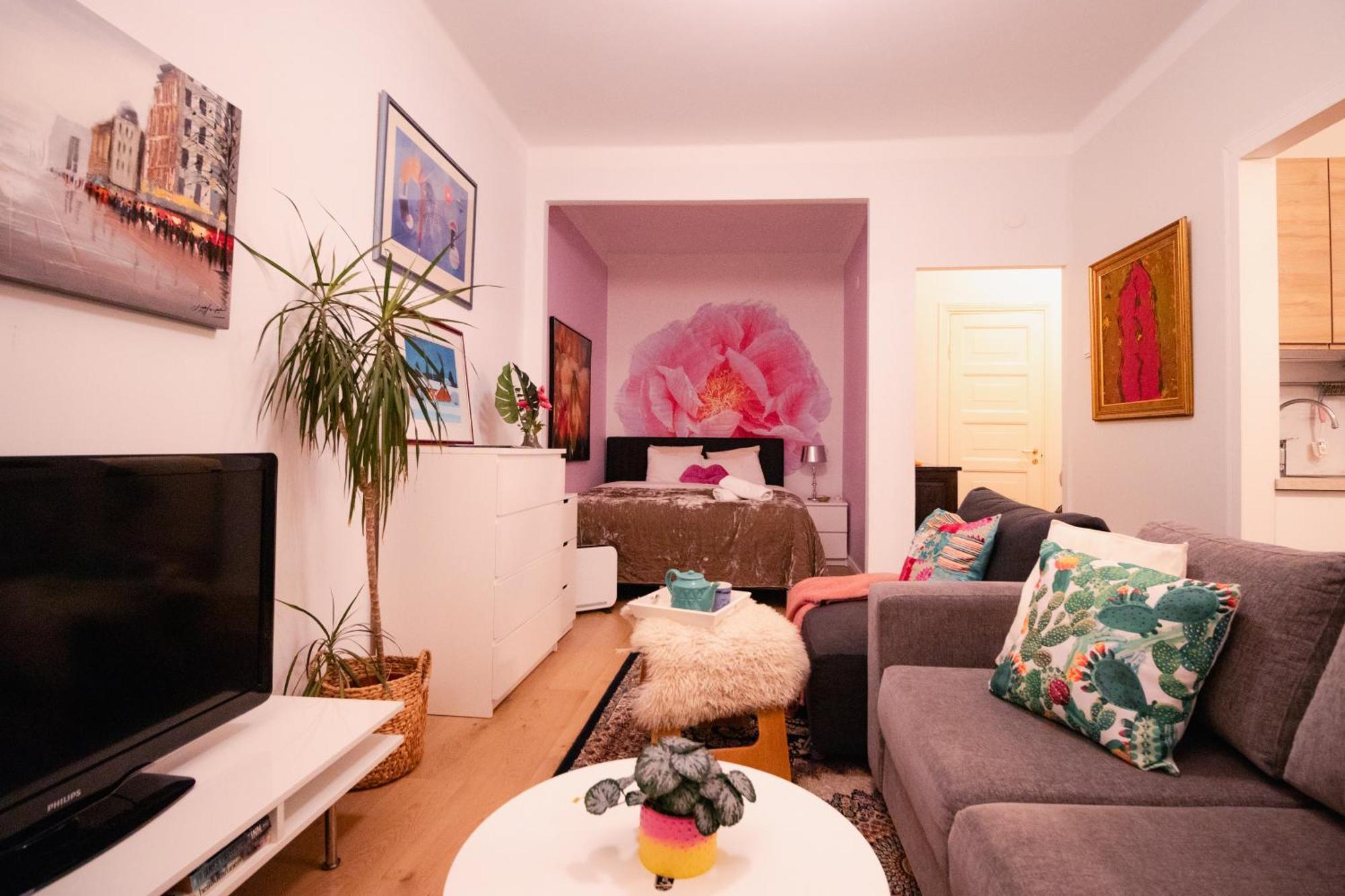 Lovely Flat In The Heart Of Хельсинки Экстерьер фото